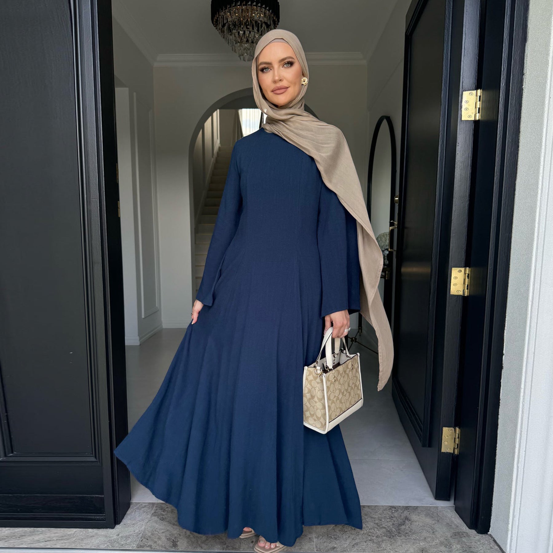 Haya Abaya